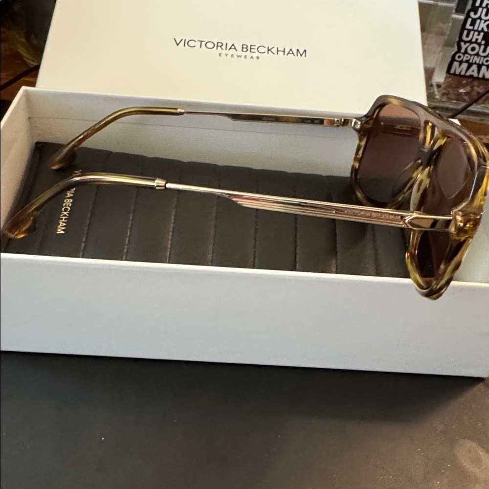 Victoria Beckham Navigator sunglasses - Picture 7 of 7